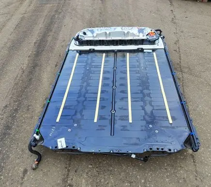 Tesla Model Y Hybrid / electric car battery 170001298G