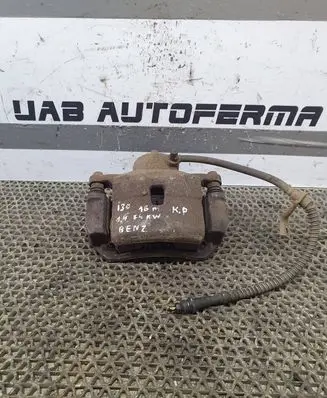 Hyundai i30 Front brake caliper