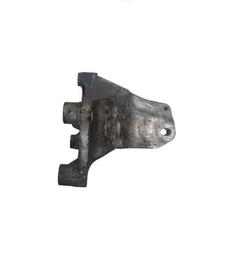 Ford Mustang VI Engine mounting bracket X05302A