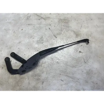 Mercedes-Benz E W211 Front wiper blade arm A2118240049