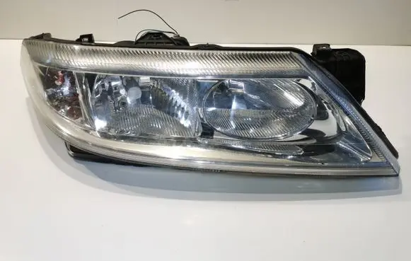 Renault Laguna II Headlight/headlamp 8200002847 89004686