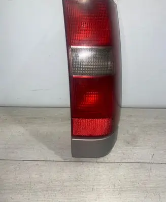 Volvo S70 V70 V70 XC Rear/tail lights 3512426 3512320