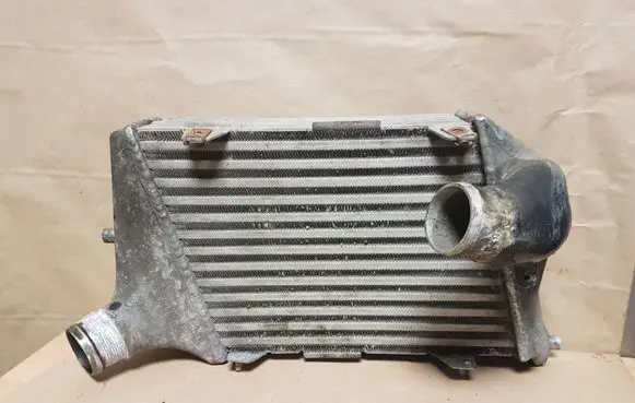 Audi A8 S8 D3 4E Intercooler radiator 4E0145808D