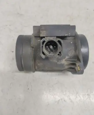 BMW 5 E39 Mass air flow meter