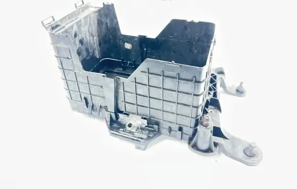 Skoda Octavia Mk2 (1Z) Battery box tray 1K0915333C