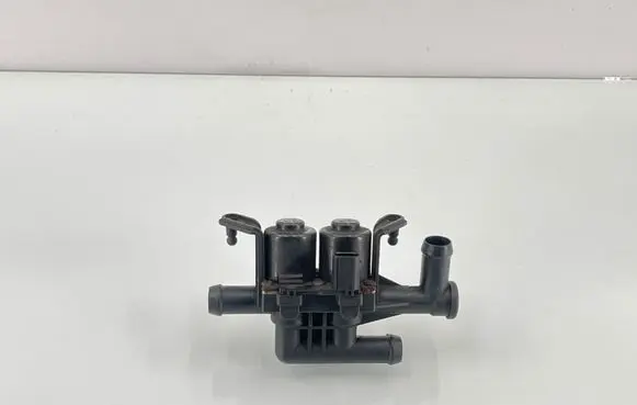 BMW 5 F10 F11 Coolant heater control valve 9119164 1147412200