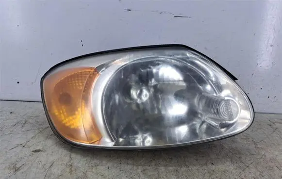 Hyundai Accent Headlight/headlamp 9210-255