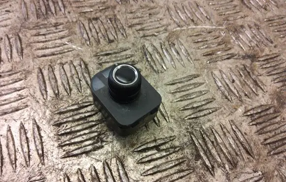 Audi Q5 SQ5 Wing mirror switch 8K0959565B