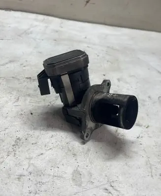 Mercedes-Benz E W211 EGR valve 00005320C2 AC2061701292 109315