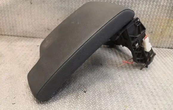 BMW 3 E90 E91 Armrest 7137556