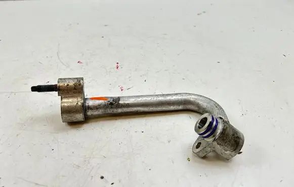 Air conditioning (A/C) pipe/hose