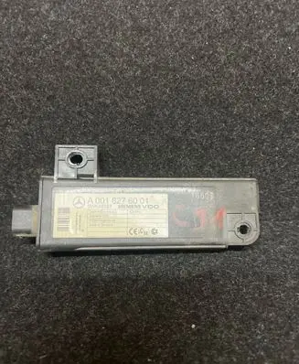 BMW 3 F30 F35 F31 Tire pressure control unit A0018276001 5WK48383