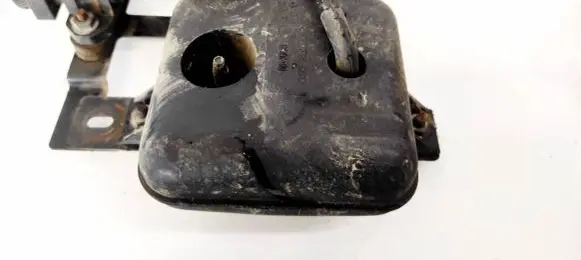 Opel Vectra C Vacuum air tank 