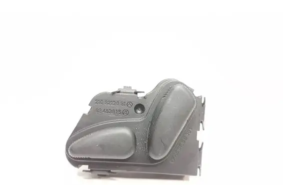 Mercedes-Benz E W210 Seat control switch 2108213851