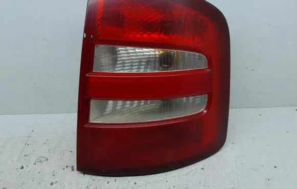 Skoda Fabia Mk1 (6Y) Rear/tail lights 6Y9945096B