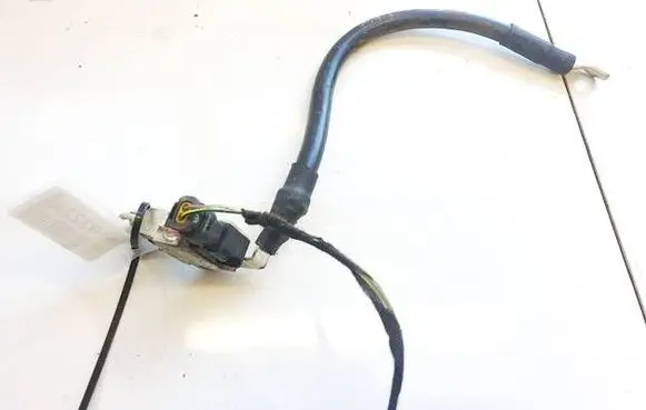 Audi A6 S6 C7 4G Positive cable (battery) 8t0915181