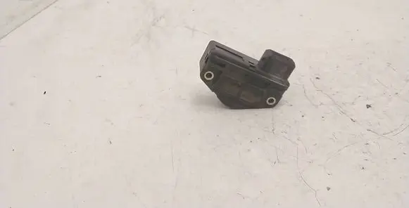 BMW 5 E39 Throttle valve 1703562 17971