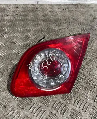 Volkswagen PASSAT B6 Tailgate rear/tail lights 3C5945094