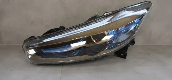 Renault Zoe Headlight/headlamp 260605036R 1EL01091201 0109120100225604
