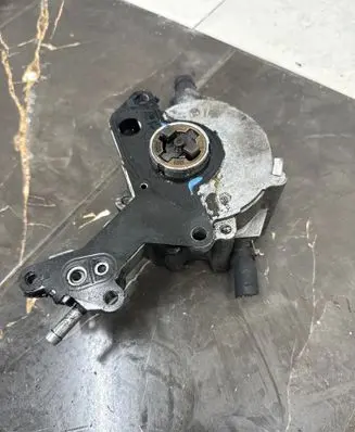 Ford Galaxy Tandem pump 038145209C