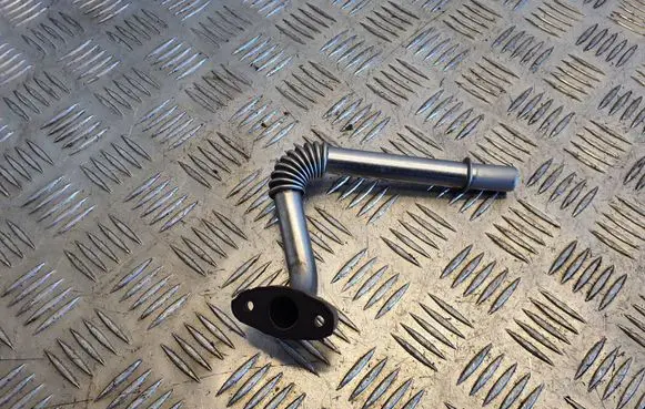 Chrysler Grand Voyager V EGR valve line/pipe/hose