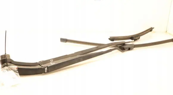Hyundai i20 (GB IB) Front wiper blade arm