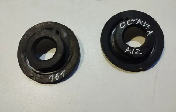 Skoda Octavia Mk2 (1Z) Rear coil spring rubber mount 1K0512297D