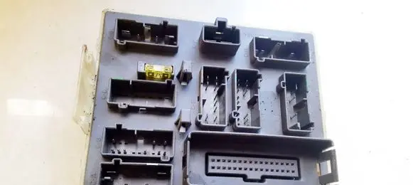 Ford Focus Fuse box set 98AG14A073CG 518251806