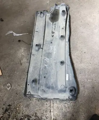 Volkswagen Tiguan Center/middle under tray cover 5qf825201