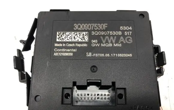 Volkswagen Golf VII Central body control module 3Q0907530F