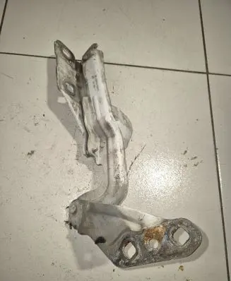 Ford S-MAX Engine bonnet/hood hinges EM2BR16801AF