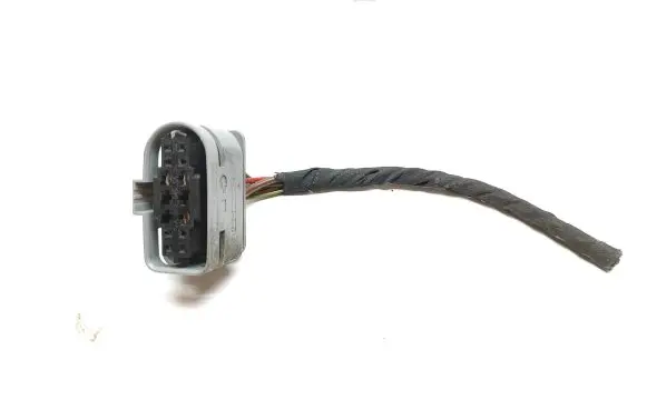 Mercedes-Benz C W205 Headlight/headlamp wiring loom/harness 