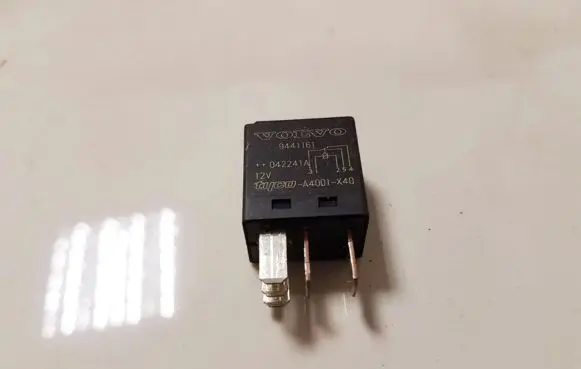 Volvo XC90 Other relay 9441161 TYCO-A4001-X40