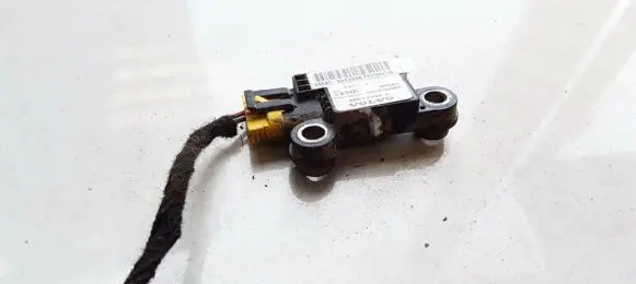 Volvo S40, V40 Airbag deployment crash/impact sensor 30613044A MRSA4