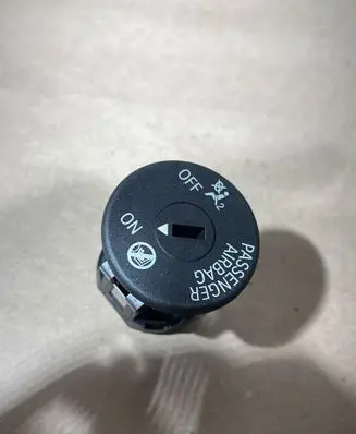 BMW 3 F30 F35 F31 Passenger airbag on/off switch 9326501