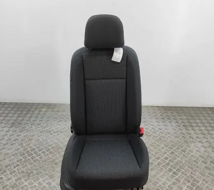 Volkswagen Caddy Front passenger seat 5R3881106A