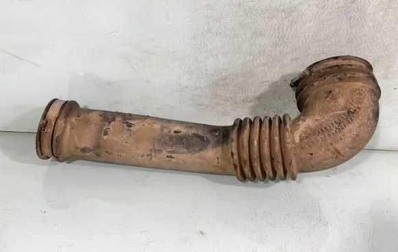 Dodge Caliber Air intake hose/pipe 04891794ab