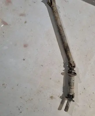 Nissan Navara D40 Drive shaft (set)