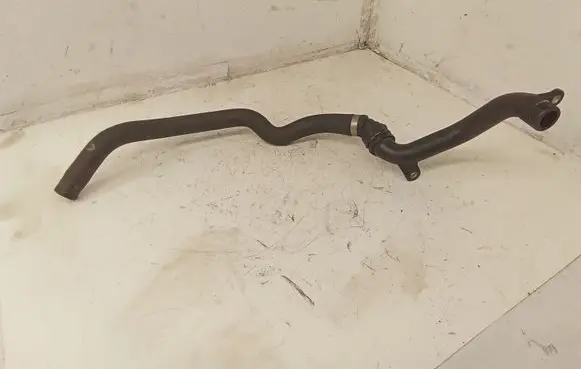 BMW X1 E84 Engine coolant pipe/hose 7800583