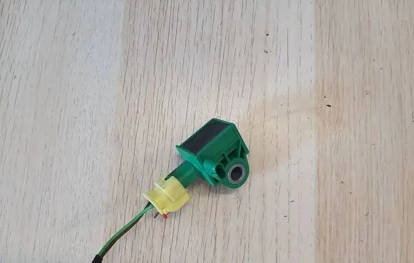 Volkswagen Golf VI Airbag deployment crash/impact sensor 5K0959351