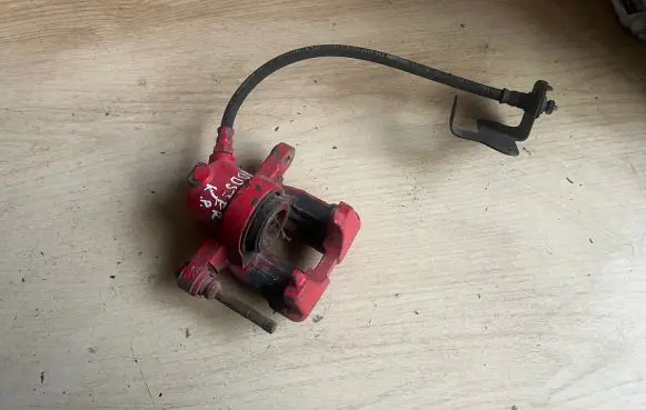 Smart Roadster Front brake caliper