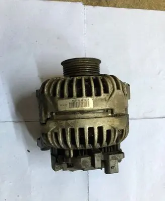 Audi A6 S6 C5 4B Generator/alternator