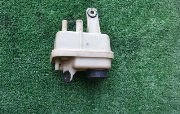 Fiat Barchetta Power steering fluid tank/reservoir