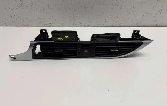 Audi A6 C7 Dash center air vent grill 4G0941509 11032011 10016472