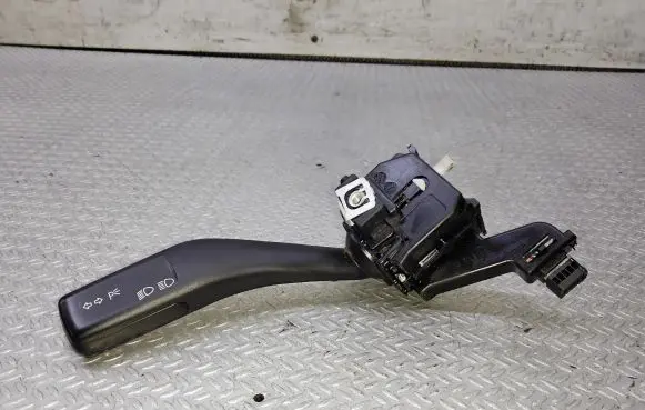 Volkswagen Caddy Indicator stalk 1K0953513
