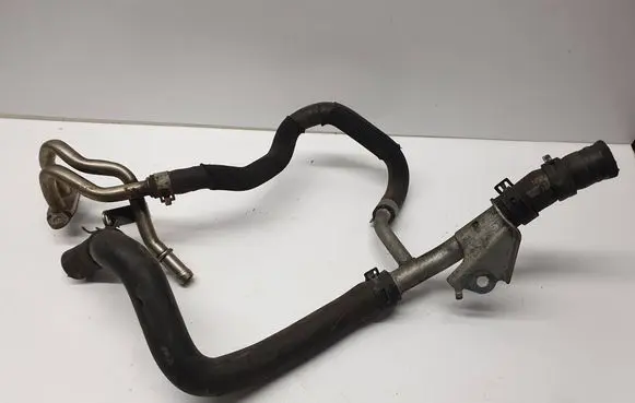 Nissan Qashqai EGR valve line/pipe/hose 000882