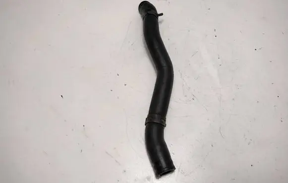 Volkswagen Polo IV 9N3 Engine coolant pipe/hose 6Y0122073B AV5CZ