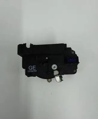 Opel Meriva A Front door lock 13154791