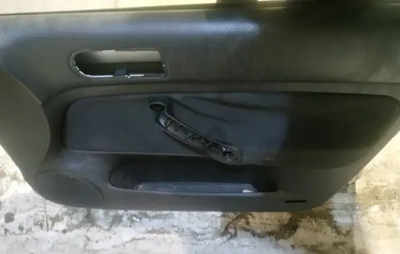 Volkswagen Bora Front door card panel trim