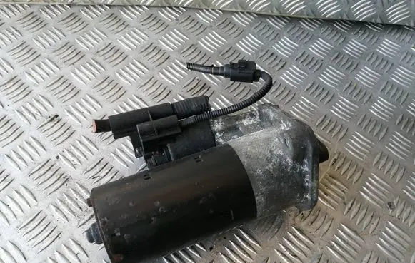 Volvo V50 Starter motor 30724473 0001109264